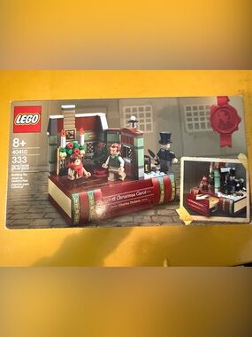 Lego Christmas Carol holiday book build with minifigures
